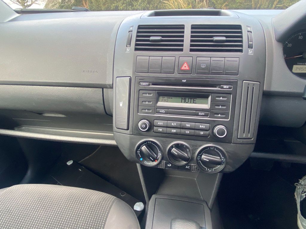 Volkswagen Polo 1.4 SE 5dr