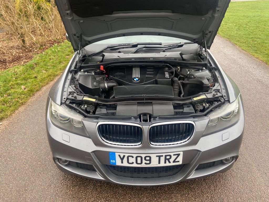 BMW 3 Series 2.0 320d M Sport Touring 5dr