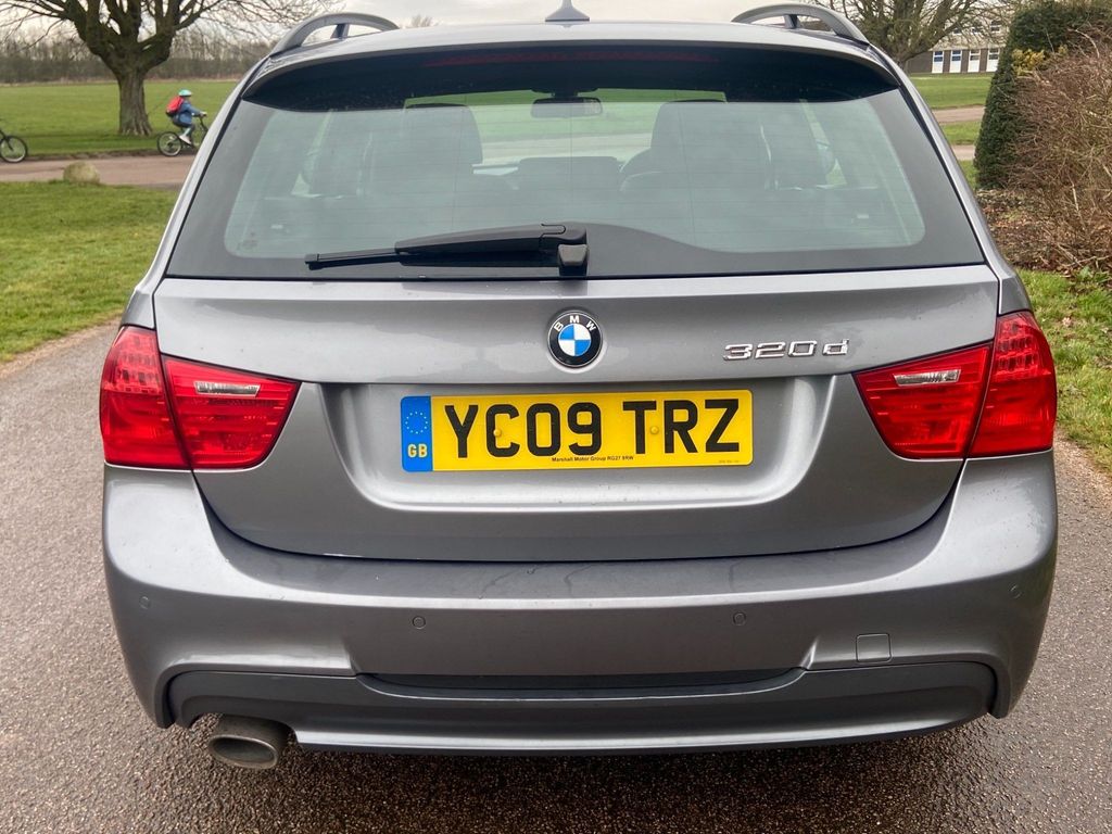 BMW 3 Series 2.0 320d M Sport Touring 5dr