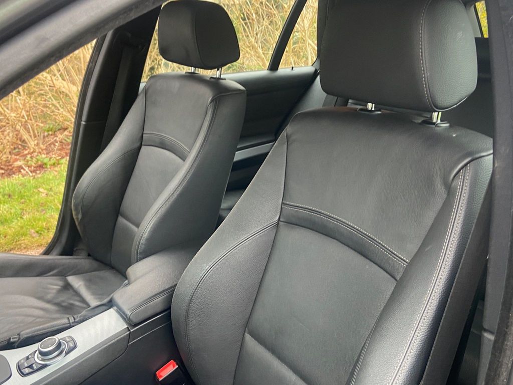 BMW 3 Series 2.0 320d M Sport Touring 5dr