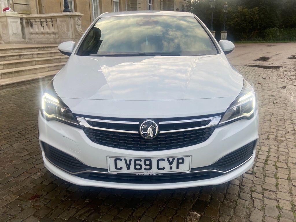 Vauxhall Astra 1.4i Turbo SRi VX Line Nav (s/s) 5dr