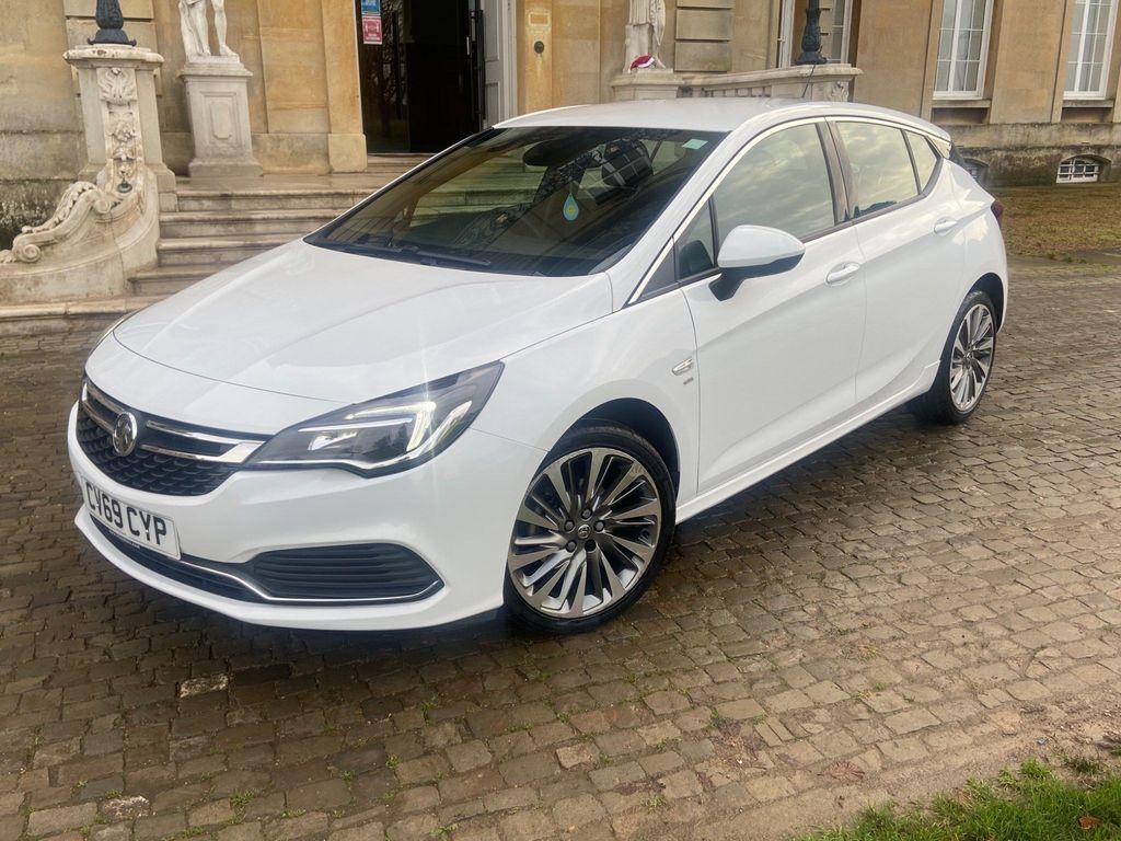 Vauxhall Astra 1.4i Turbo SRi VX Line Nav (s/s) 5dr