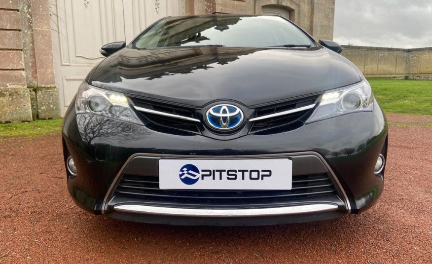 Toyota Auris 1.8 VVT-h Icon e-CVT HSD 5dr