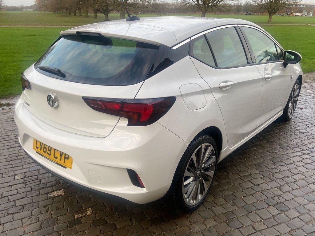 Vauxhall Astra 1.4i Turbo SRi VX Line Nav (s/s) 5dr