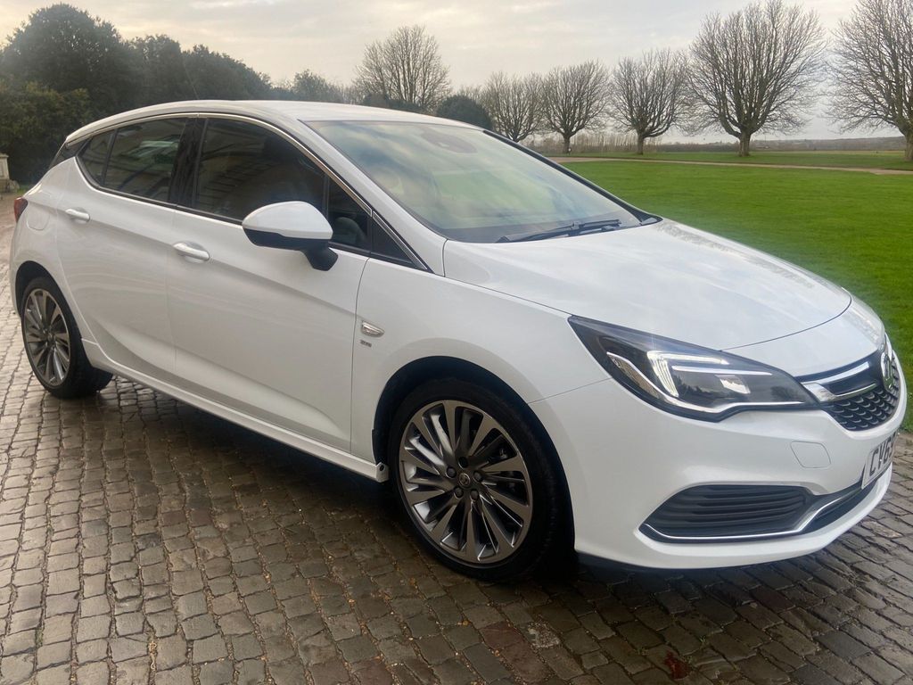Vauxhall Astra 1.4i Turbo SRi VX Line Nav (s/s) 5dr