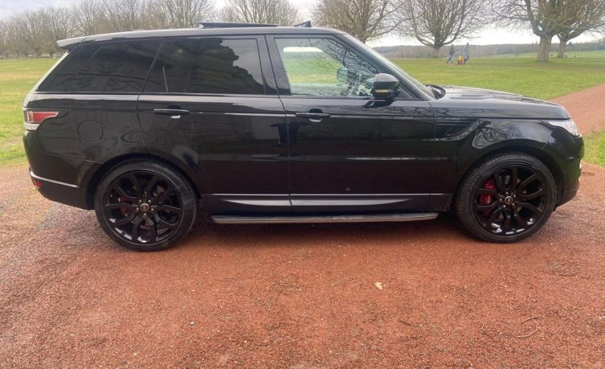 Land Rover Range Rover Sport 3.0 SD V6 HSE Dynamic 4X4 (s/s) 5dr