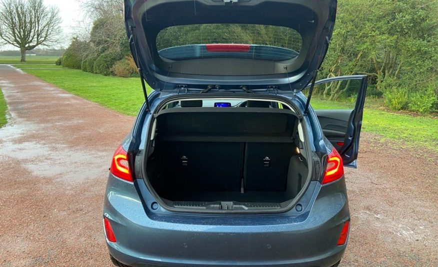 Ford Fiesta 1.0T EcoBoost Titanium (s/s) 5dr