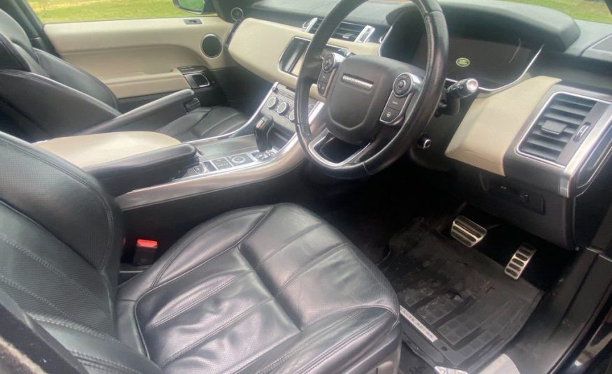 Land Rover Range Rover Sport 3.0 SD V6 HSE Dynamic 4X4 (s/s) 5dr