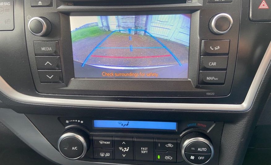 Toyota Auris 1.8 VVT-h Icon e-CVT HSD 5dr
