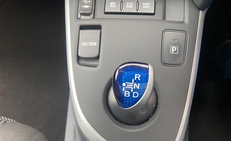 Toyota Auris 1.8 VVT-h Icon e-CVT HSD 5dr