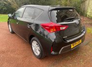 Toyota Auris 1.8 VVT-h Icon e-CVT HSD 5dr