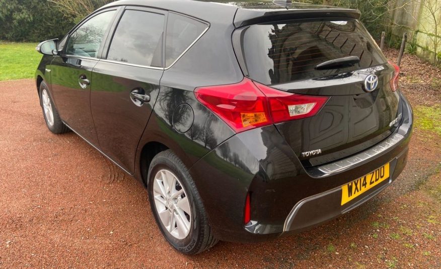 Toyota Auris 1.8 VVT-h Icon e-CVT HSD 5dr