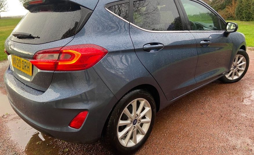 Ford Fiesta 1.0T EcoBoost Titanium (s/s) 5dr