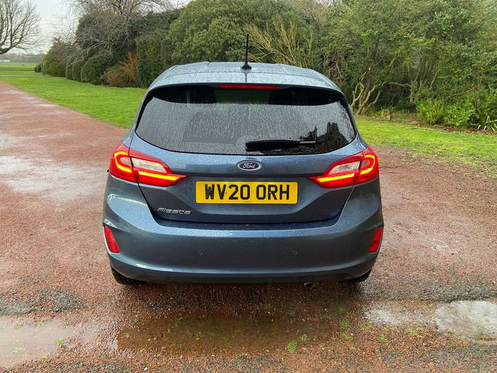 Ford Fiesta 1.0T EcoBoost Titanium (s/s) 5dr
