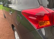 Toyota Auris 1.8 VVT-h Icon e-CVT HSD 5dr