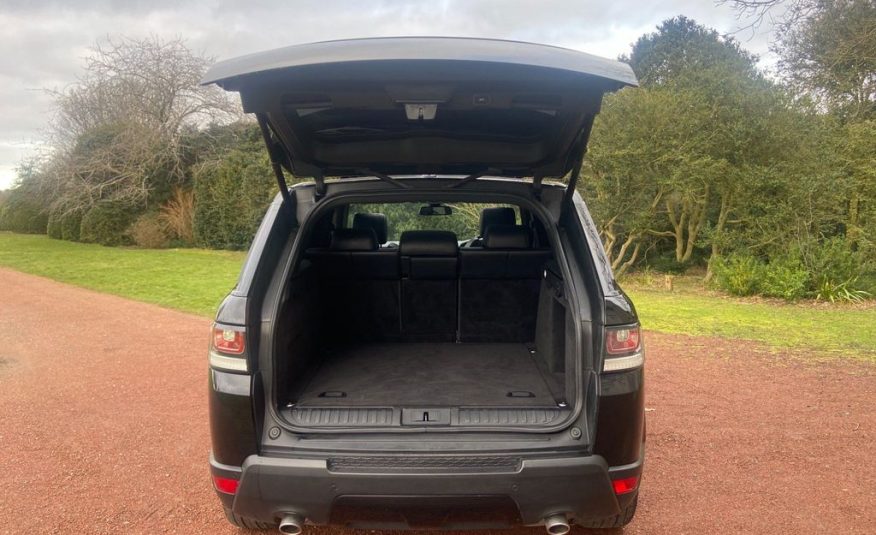 Land Rover Range Rover Sport 3.0 SD V6 HSE Dynamic 4X4 (s/s) 5dr