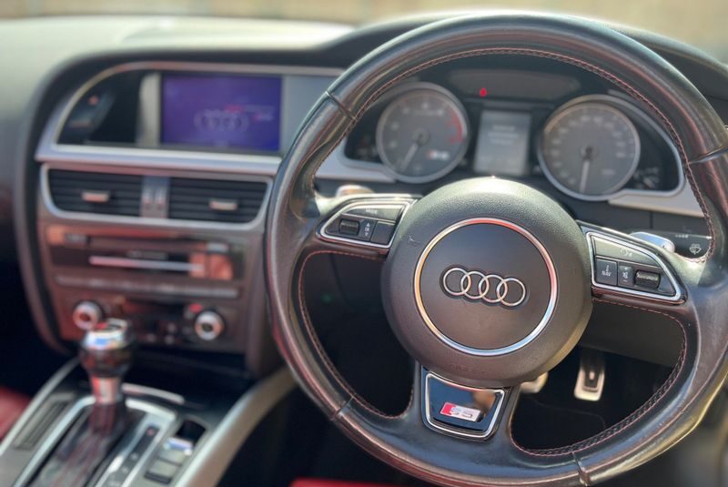 Audi S5