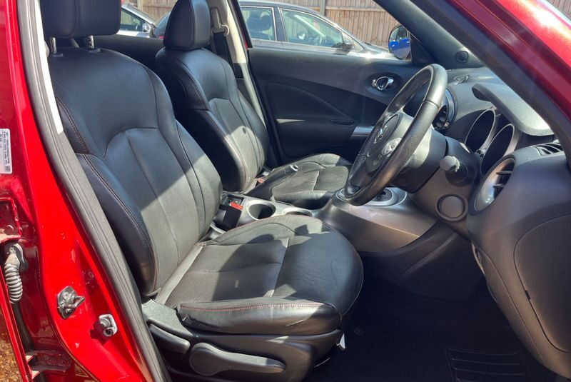 Nissan Juke 1.6 Tekna CVT Euro 5 5dr
