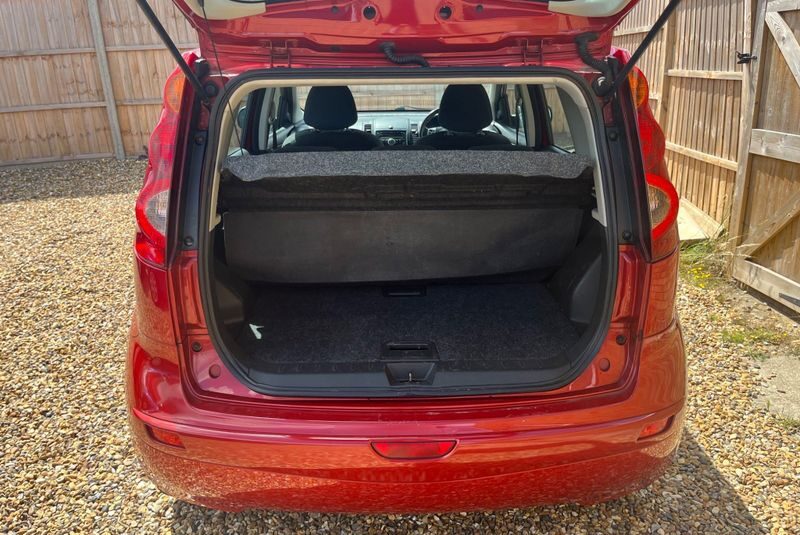 Nissan Note 1.6 1.6V Acenta Auto Euro 4 5dr