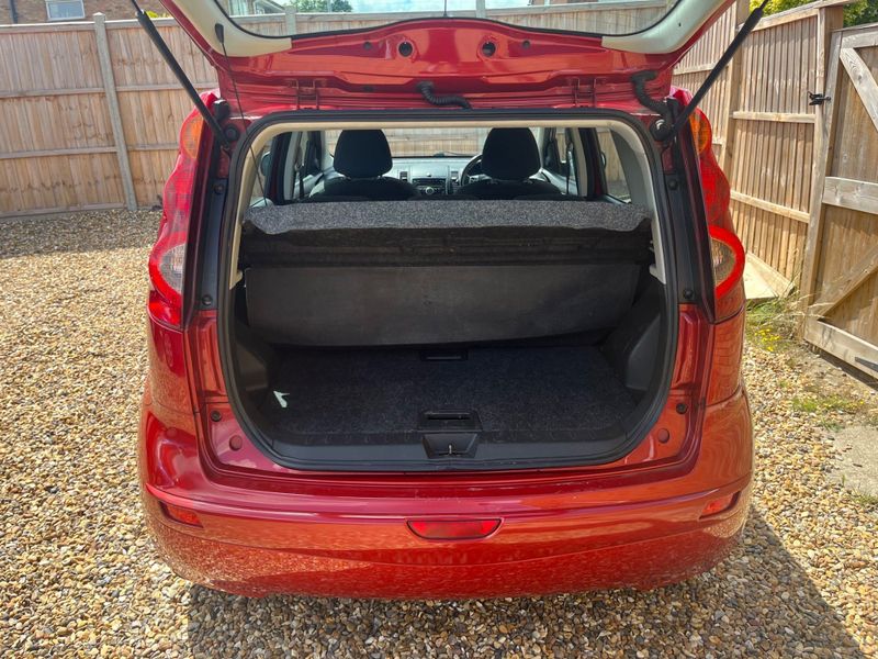 Nissan Note 1.6 1.6V Acenta Auto Euro 4 5dr